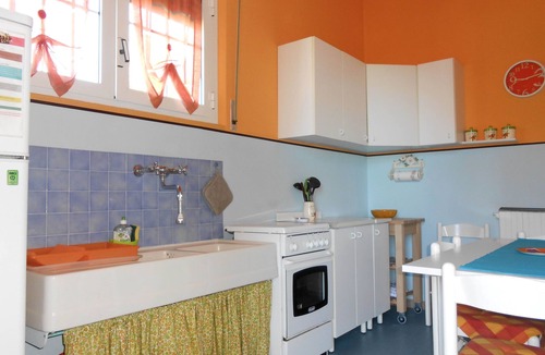 Capanne-Prato-Cinquale Apartment | Detached apartment in small villa with garden in Versilia