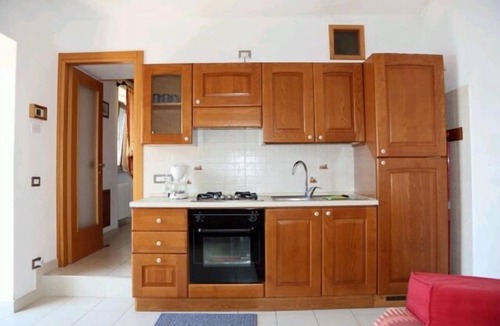Tronzano Lago Maggiore House | Detached 5½-room house with large outdoor area & private beach