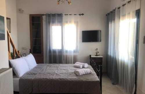 Kastrisianika Resort | Detached maisonette House with two verandas, and full furnitured.