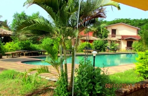 Fatrade House | Detached, Poolside Bungalow, Only 300 M From The Beach