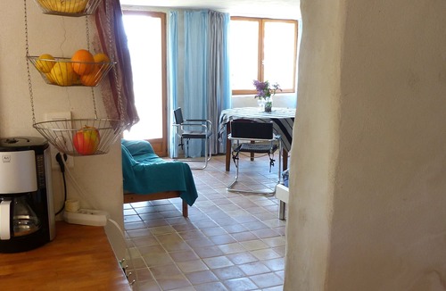 Gignac Apartment | Detached property with panoramic views of the Luberon Natural Park