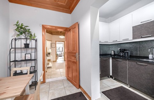 Istanbul City Center Villa | Detached Triplex with Garden & Terrace