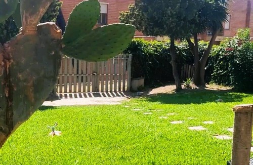Tarquinia House | Detached vacation home with garden 500m from the historic center