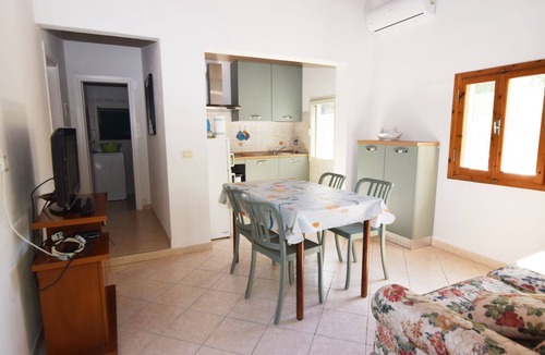 Campo nell'Elba Villa | Detached villa with recently renovated garden