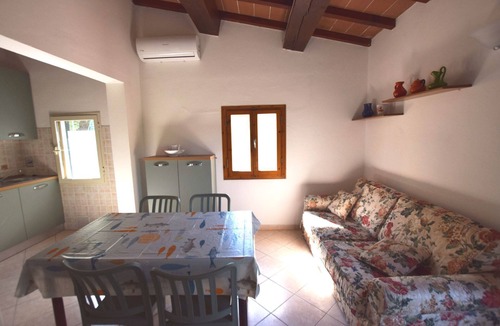 Campo nell'Elba Villa | Detached villa with recently renovated garden