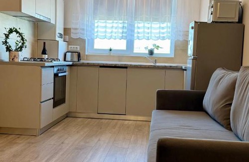 Popesti-Leordeni Apartment | Deterra Studio 70 next to Metro Station Berceni
