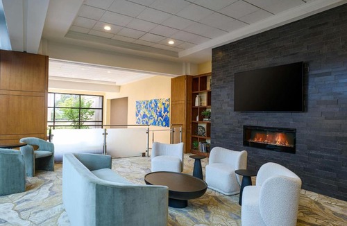 Troy Hotel | Detroit Marriott Troy
