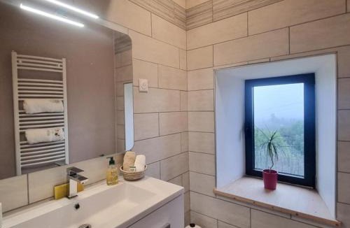Saint-Julien-Molin-Molette House | Deux gîtes cosy en pierre pour 11 personnes avec spa optionnel - FR-1-496-334