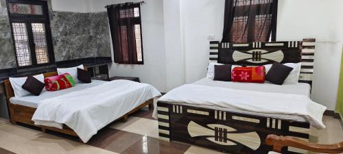 Aklera House | Dev Guest House