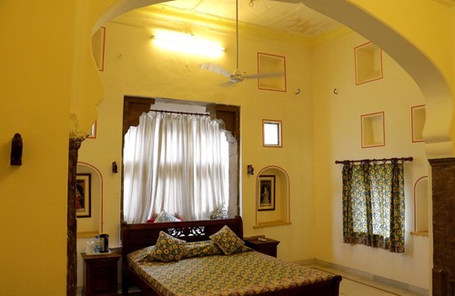 Bundi Hotel | Dev Niwas