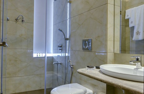Mali Colony Hotel | Dev Panache