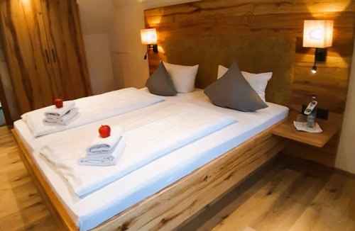 Weissbach an der Alpenstrasse Hotel | DEVA Hotel Alpenglück