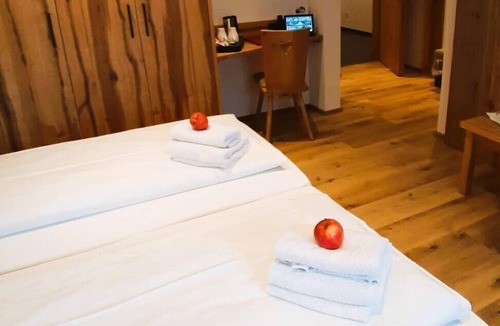 Weissbach an der Alpenstrasse Hotel | DEVA Hotel Alpenglück