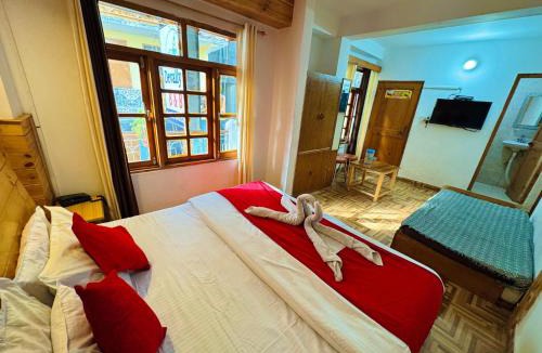 New Manali House | Devallya Homestay