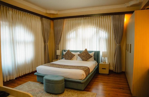Burhanilkantha Hotel | Devi Aura Villa