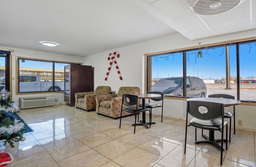 Devils Lake Hotel | Devils Lake Inn By OYO Near Devils Lake Regional Airport