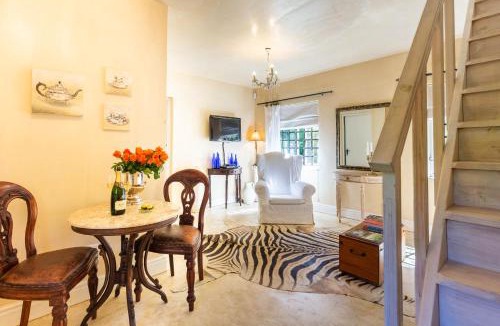 Koelenhof House | Devon Castle Orchard Cottage
