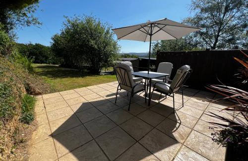 Okehampton House | Devon Tor View Country Retreat