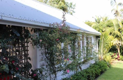 Devonport Apartment | Devonport Summer Cottage