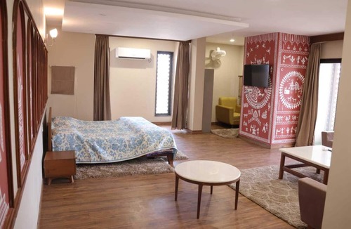 Vrindavan Hotel | Devraha Seva Ashram - Vrindavan