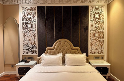 Meerut Hotel | Devrath By Big Bite Resort