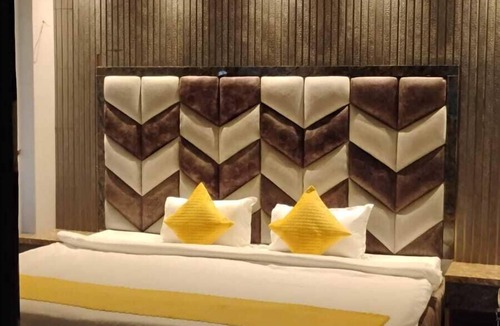 Varanasi Bed & Breakfast | Devvanshi Palace