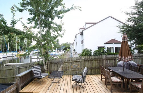 Mandeville House | Dew Drop By-You Condo