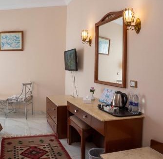 Sakkala Hotel | Dexon Roma Hotel