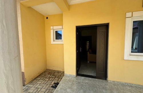 Orozo House | DFP (2.0) | Modern 1BED Apartment (Apo, Abuja)