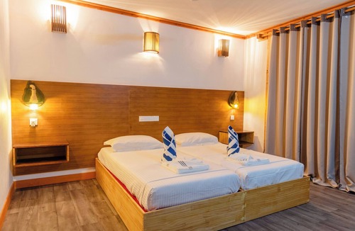 Mahibadhoo House | Dhamana Beach
