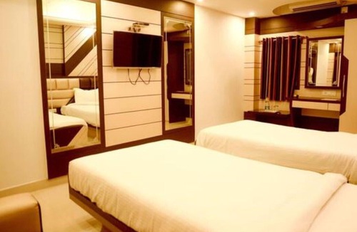 Dhanbad House | DHANBAD SUITE ROOM 1