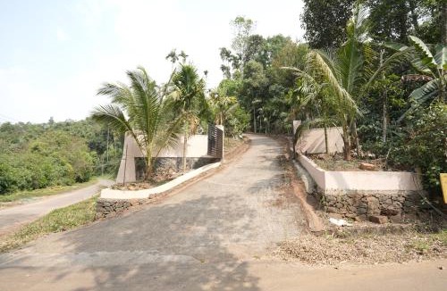 Mananthavady House | Dhara Dhvani Getaway Homes