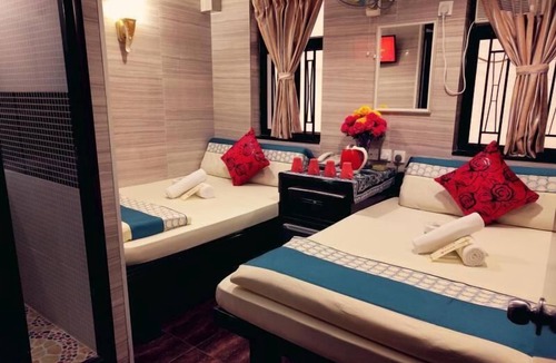 Tsim Sha Tsui Hostel | Dhillon