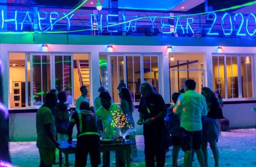 Maalhos House | Dhonfulhafi Beach View & Spa