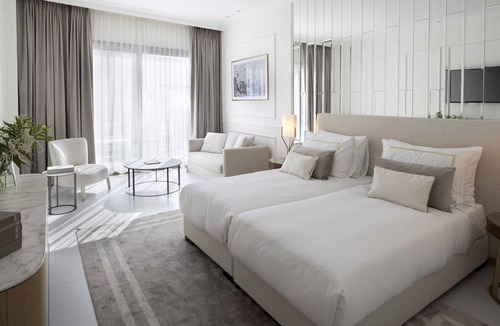 Ma'ale Adumim Hotel | Dhotel