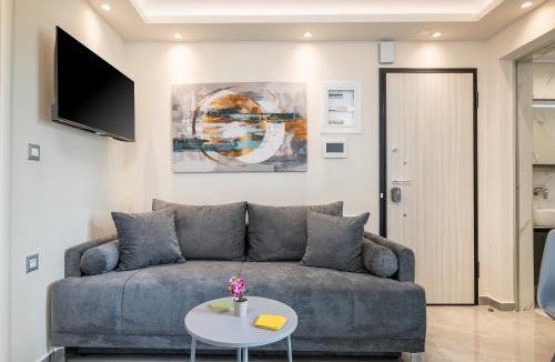 Lambi Apartment | Diamante Del Mar Phaedra Modern Beachfront Apartment