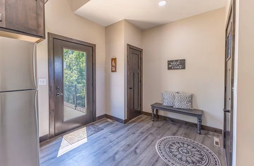 De Soto House | Diamond in the Bluff/HOT TUB/Sleeps 6