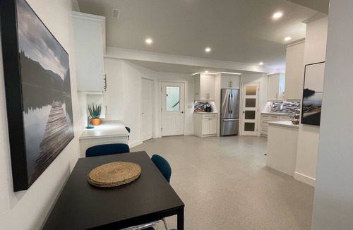 Black Diamond Apartment | Diamond In The Valley Suite, your gateway to adventure!