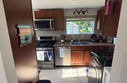 Cassopolis House | Diamond Lake Hideaway