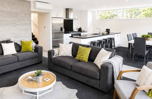 Queenstown City Centre Apartment | Diamond Luxury Central Queenstown