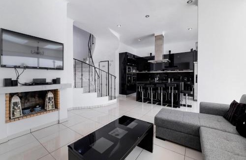 Gennadi Villa | Diamond Villa