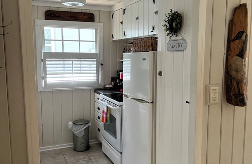 Mount Dora Cottage | *DICKERMAN COTTAGE. Located on cottage row in the Historic area of Mount Dora*
