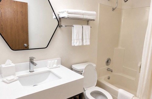 Dickinson Hotel | Dickinson Inn
