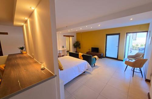 Trawal House | Die Regte Rede