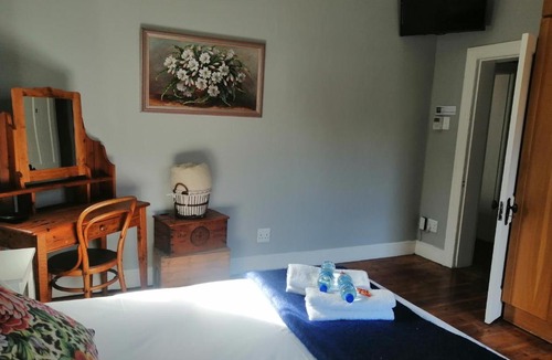 Worcester Bed & Breakfast | Die Tuis Huis Selfcatering NO LOADSHEDDING