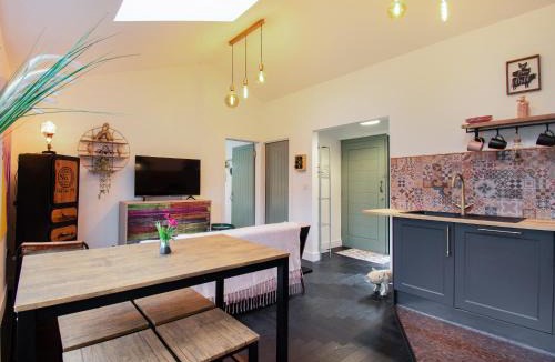 Maidstone House | Diesel's Desirable Den - Uk36786
