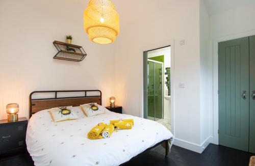 Maidstone House | Diesel's Desirable Den - Uk36786