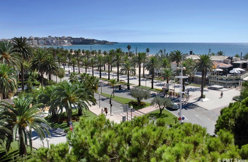 Salou City Centre Apartment | DIFFERENTFLATS SAMOA