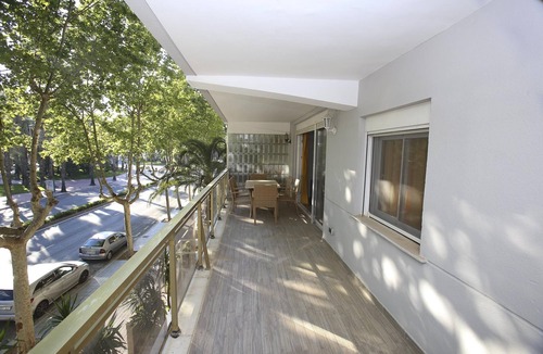 Salou City Centre Apartment | DIFFERENTFLATS SAMOA
