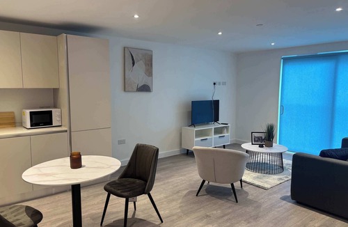 Bordesley Apartment | Digbeth 1-Bed Apt | Balcony City Centre